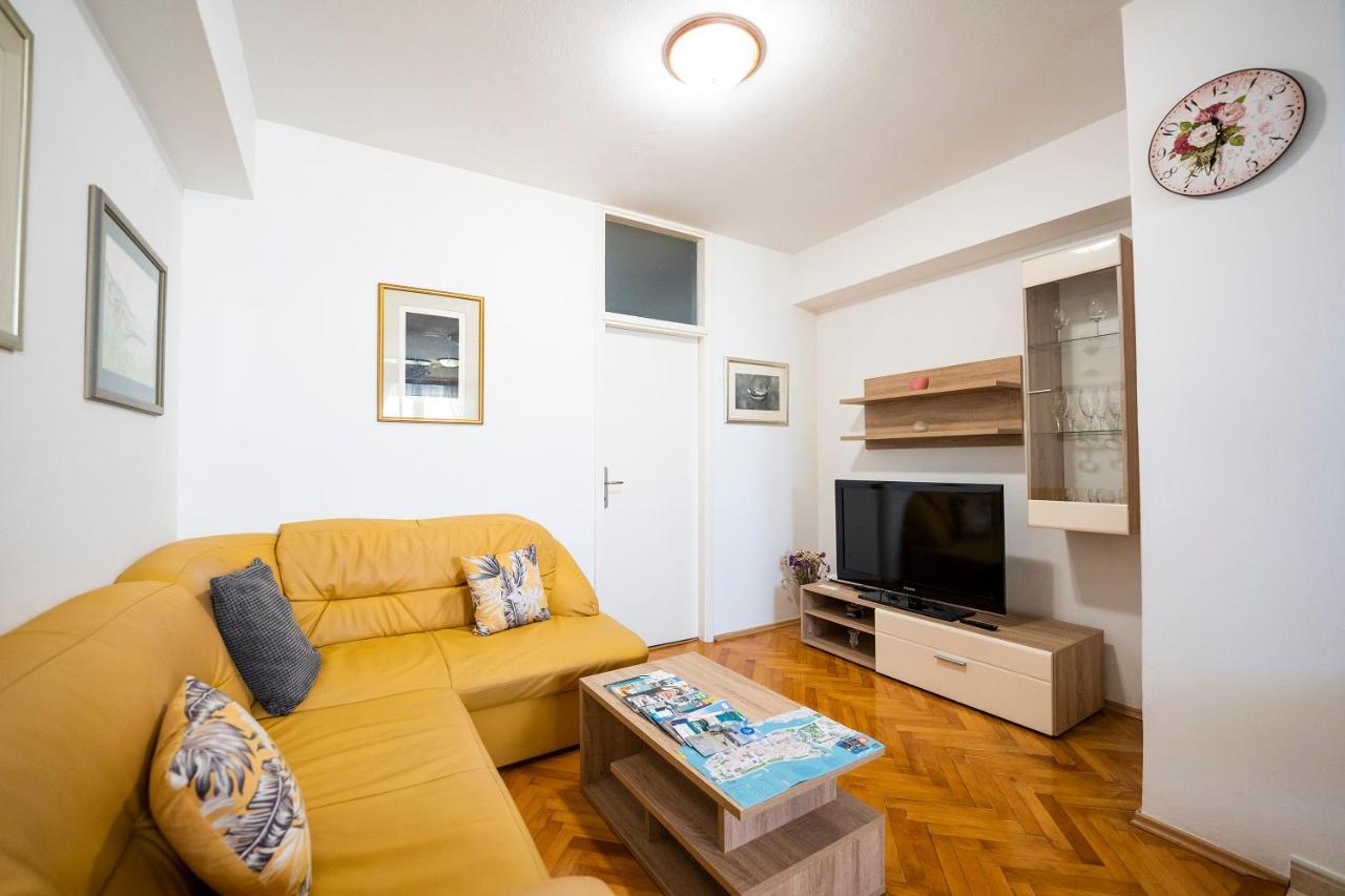 Suzy Apartament *